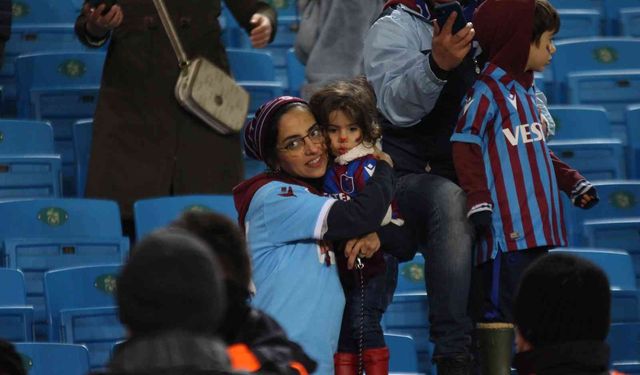 Spor Toto Süper Lig: Trabzonspor: 4 - Göztepe: 2 (Maç sonucu)