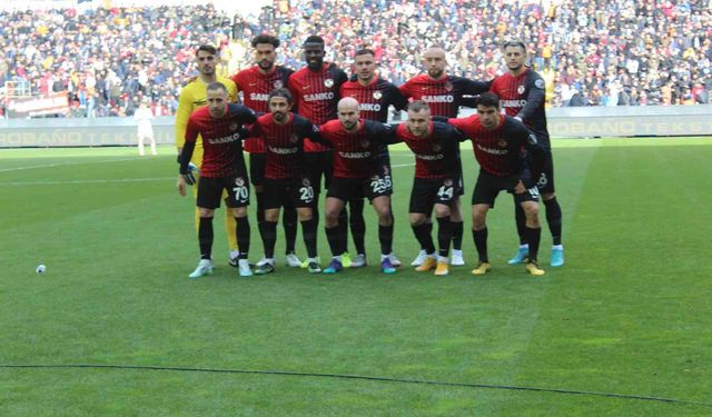 Süper Lig’de 30. hafta ev sahiplerine yaradı