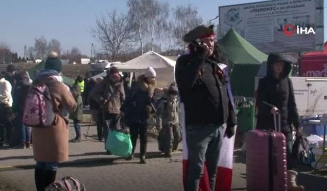 Ukraynalıların, Polonya’ya geçişi sürüyor