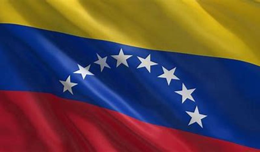 Venezuela: ABD'nin petrol sektörümüzü kontrol etme çabalarını reddediyoruz