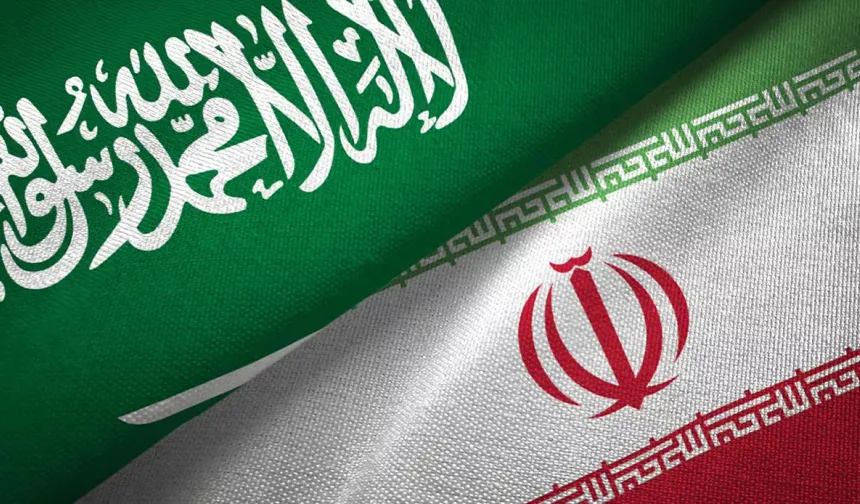 Suudi Arabistan ve İran dışişleri bakanları son bölgesel gelişmeleri ele aldı
