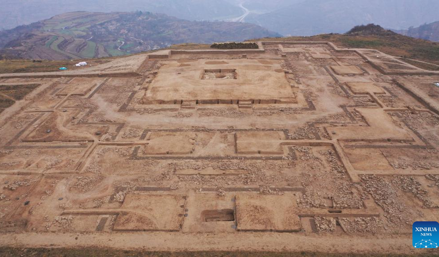 Kuzeybatı Çin'de 2.200 yılı aşkın atalara ait tapınak kompleksi bulundu
