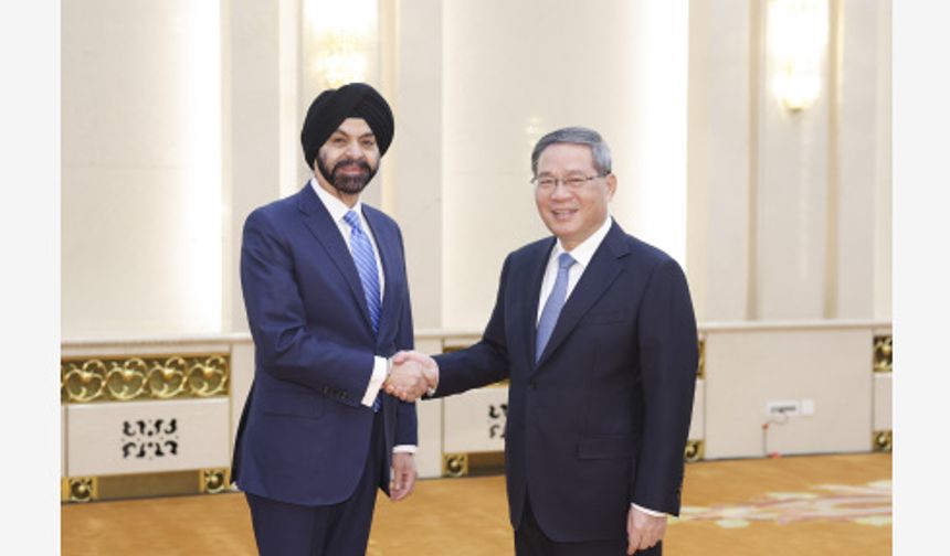 Çin Başbakanı Li, Dünya Bankası Başkanı Banga ile görüştü