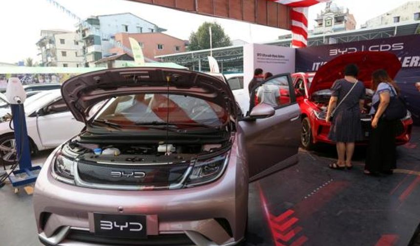 Rapor: Küresel yeni enerjili binek araç satışları 2030'a kadar 39 milyon adedi aşacak
