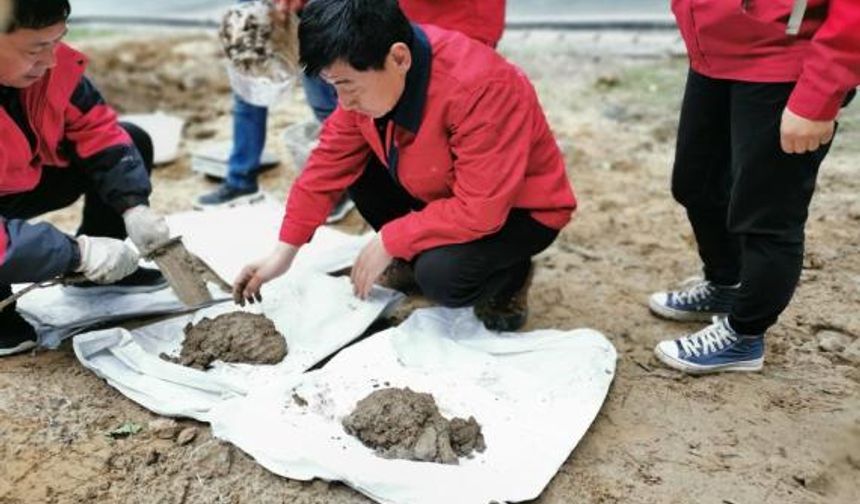 Çin'in UNESCO Dünya Mirası Listesi'ndeki Jiuzhaigou Ulusal Parkı deprem sonrası yaralarını sardı