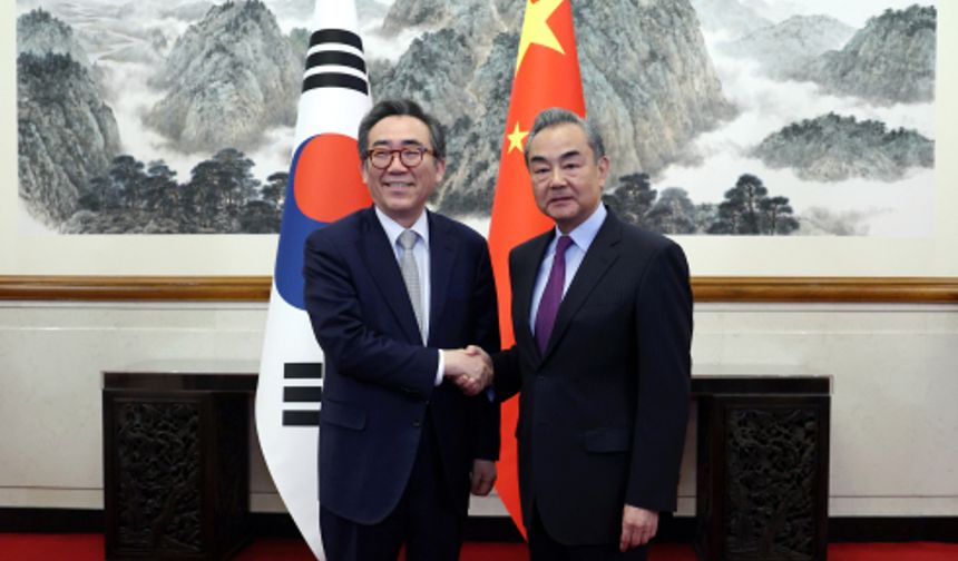 Çin Dışişleri Bakanı Wang Yi, Güney Koreli mevkidaşı ile görüştü
