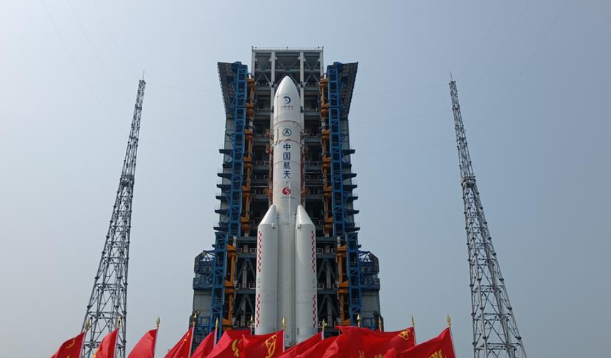 Çin, Chang'e-6 Ay keşif aracını 3 Mayıs'ta fırlatacak