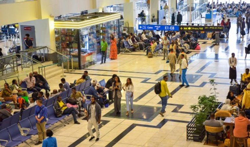 Etiyopya'daki Bole Havalimanı'nda Çin yapımı iç hat yolcu terminali faaliyete geçti