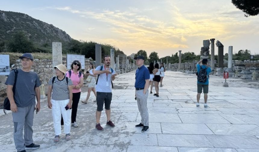 Çinli ve Türk seyahat acenteleri iki ülke arasında kültür ve turizm işbirliğini genişletmeye çalışıyor