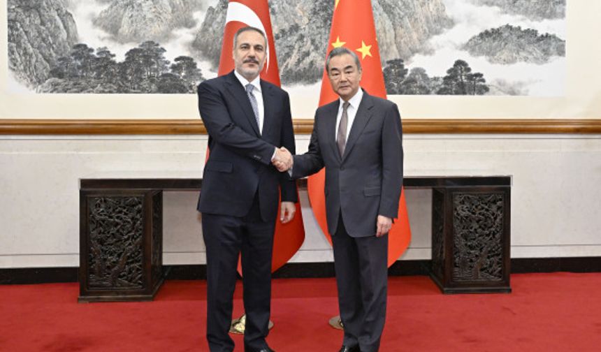 Dışişleri Bakanı Hakan Fidan ile Çin Dışişleri Bakanı Wang Yi'nin Beijing'deki görüşmesinden kareler