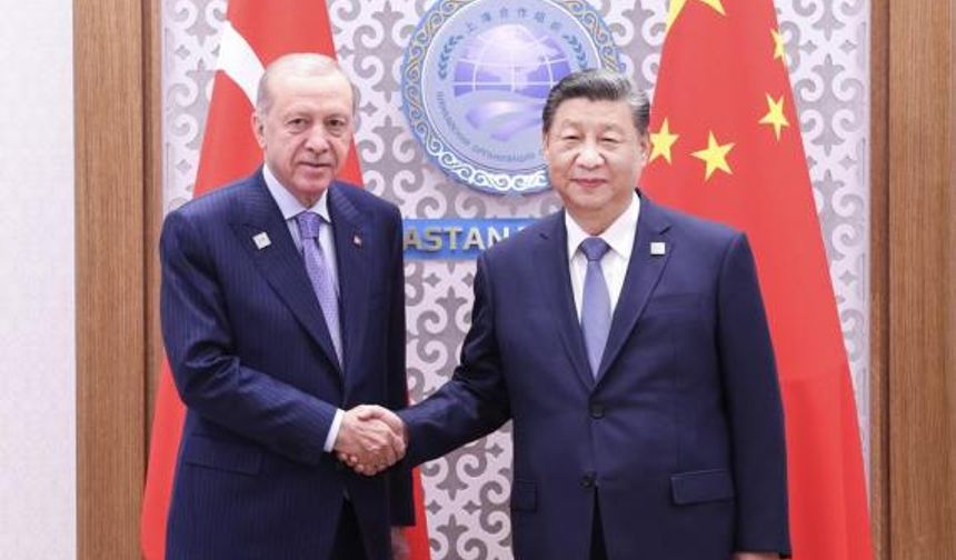 Erdoğan ile Xi, Astana'daki görüşmelerinde ikili işbirliğini geliştirme mesajı verdi