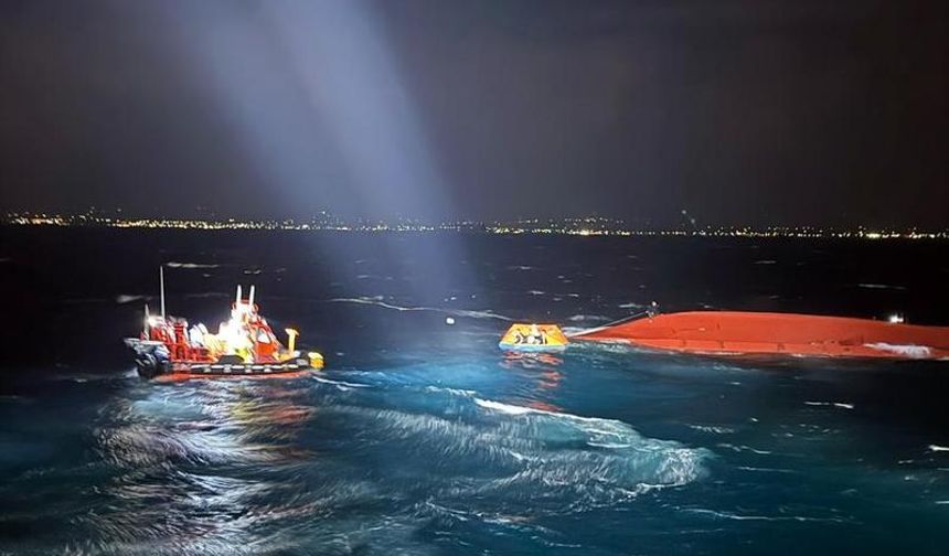 Libya'nın Zaviye kenti açıklarında göçmen teknesi alabora oldu: 18 kişi öldü, 18 kişi kayıp