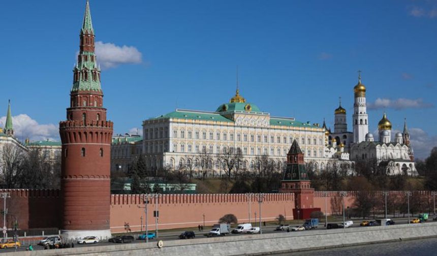 Rusya Dışişleri Bakanı: İran'a güç kullanmak daha fazla sorundan başka bir şey getirmez