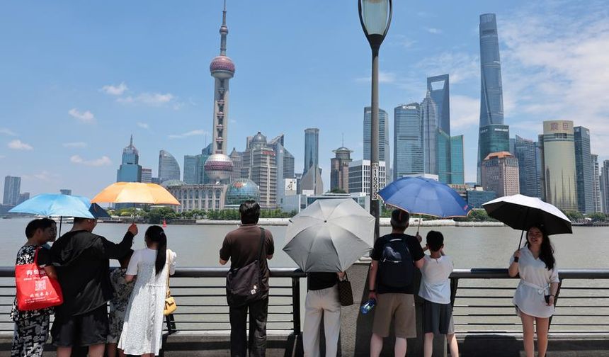 Çin'in Shanghai kentinde aşırı sıcaklar nedeniyle uyarı yayımlandı