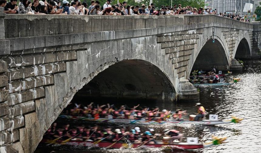 ABD'nin Cambridge kentinde Boston Ejderha Teknesi Festivali düzenlendi