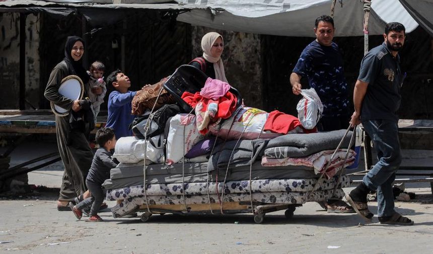 İsrail'in zorunlu tahliye uyarısı sonrası Filistinlilerin göçü sürüyor
