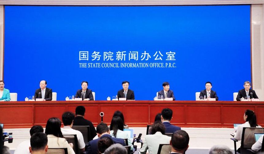 Xinhua Headlines: Hainan Free Trade Port to officially launch island-wide independent customs operation