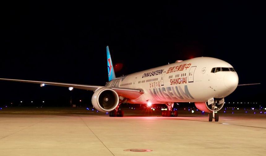 Çin'in Nanjing kenti ile Paris arasında yeni direkt hava rotası başlatıldı