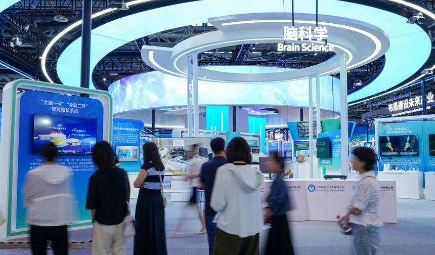 Çin, 2027 yılına kadar beyin-bilgisayar arayüzü teknolojisinde çığır açmayı hedefliyor
