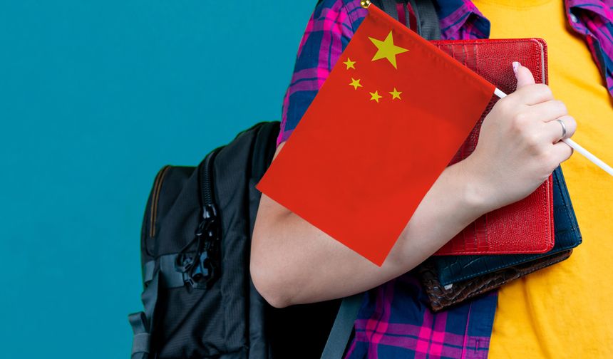 Çin, kırsal bölgelerde çalışmak üzere 7.000 emekli öğretmeni işe alacak