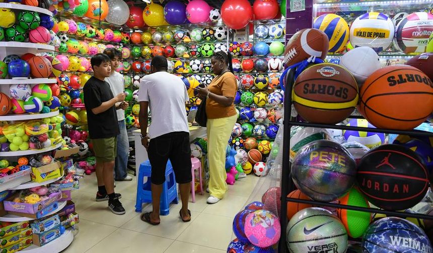"Dünyanın süpermarketi" Yiwu'da spor ürünlerine talep artıyor