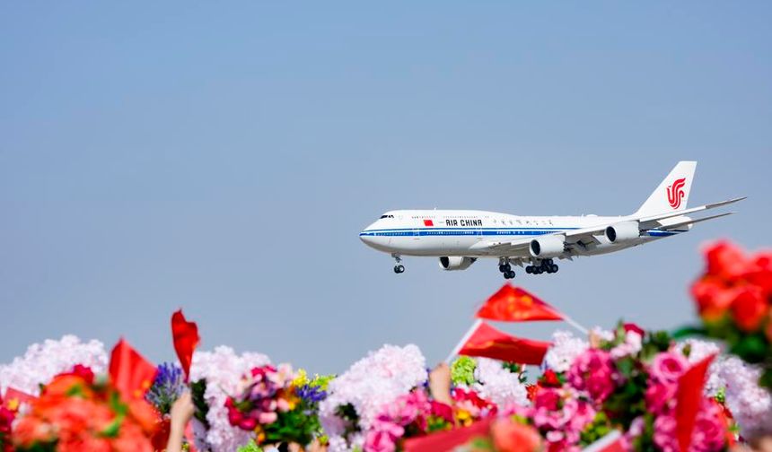 Çin Cumhurbaşkanı Xi, Xinjiang Uygur Özerk Bölgesi'nin 70. kuruluş yıldönümü için Urumqi'de
