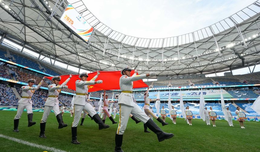 Çin'de düzenlenen 2025 FISU Üniversiteler Dünya Kupası Futbol Turnuvası'nın açılış seremonisi yapıldı
