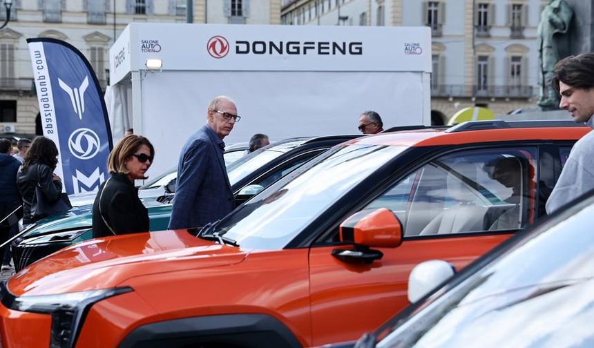 Çinli otomobil üreticileri Torino Otomobil Fuarı'nda yeni modellerini sergiledi