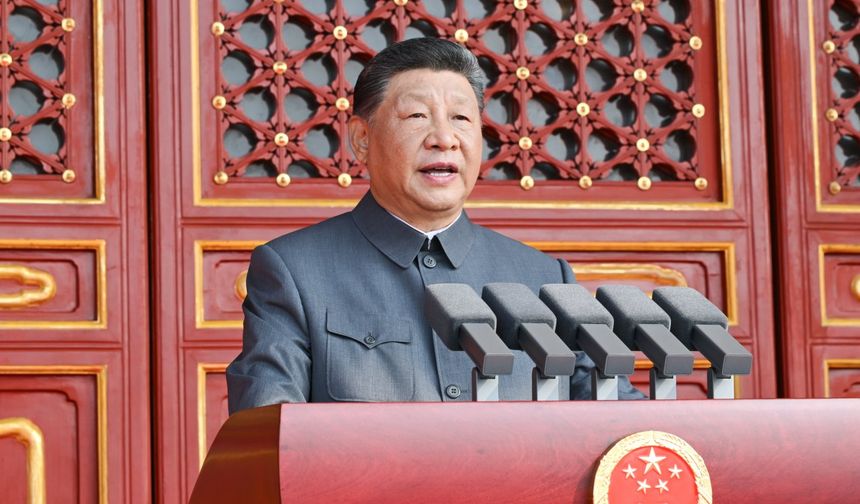 Xi, askeri geçit töreninde konuştu: Çin ulusunun yeniden canlanma hedefi durdurulamaz