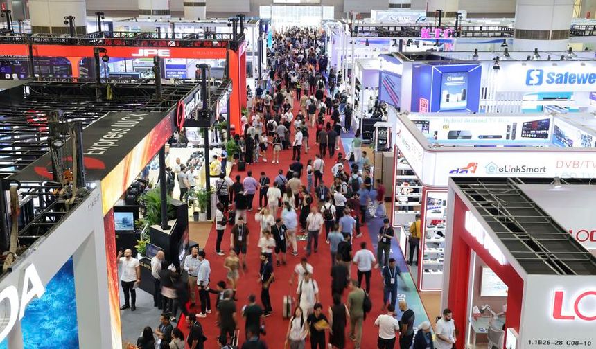 138. Çin İthalat ve İhracat Fuarı rekor katılımla Guangzhou'da başladı