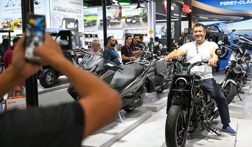 138. Çin İthalat ve İhracat Fuarı'na 222 ülke ve bölgeden 157.900 yurtdışı alıcı katıldı