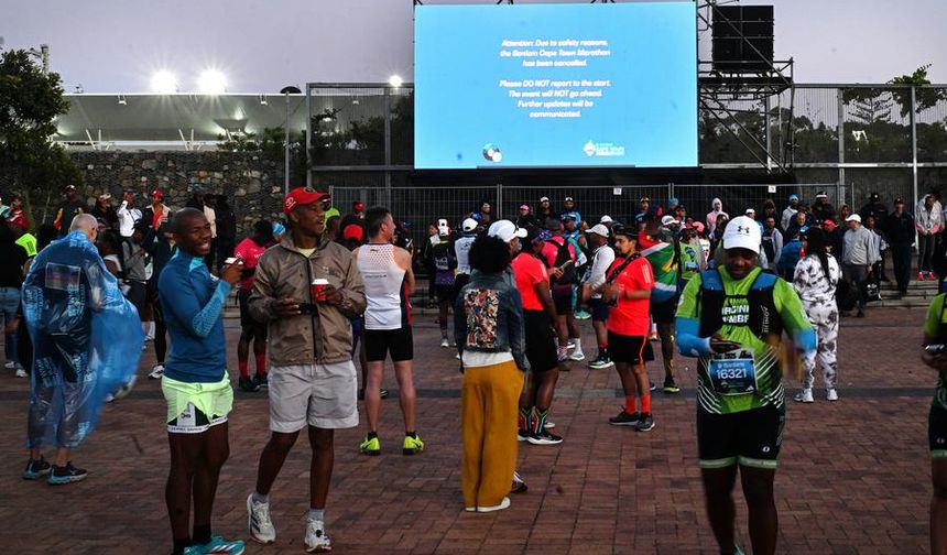 24.000'den fazla koşucunun katılacağı 2025 Cape Town Maratonu rüzgar nedeniyle iptal edildi