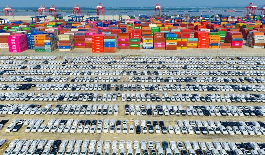 Çin'de yeni enerjili araç üretimi ve satışı ilk 9 ayda hızla arttı