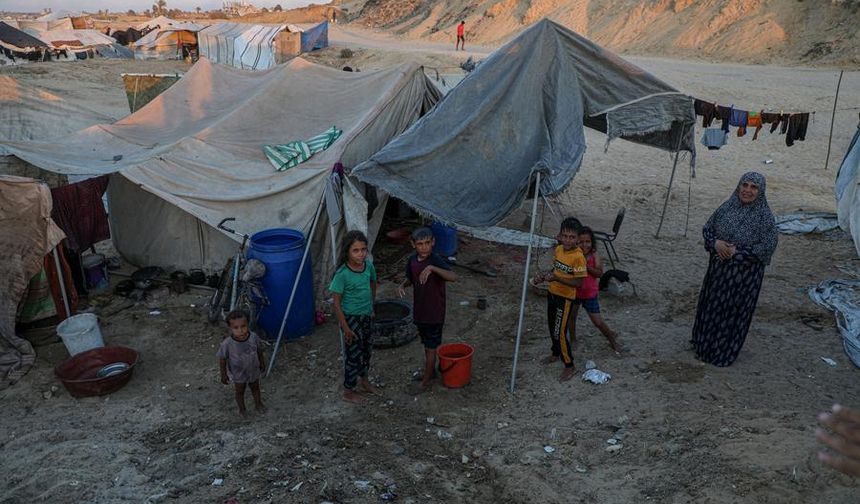 İsrail, Gazze'nin güneyi ile kuzeyini birbirine bağlayan El-Reşid sahil yolunu kapattı