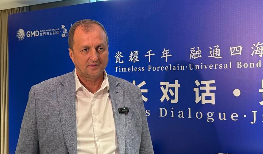 İznik Belediye Başkanı: Çin'in Jingdezhen kentiyle seramik alanında işbirliğini geliştirmek istiyoruz