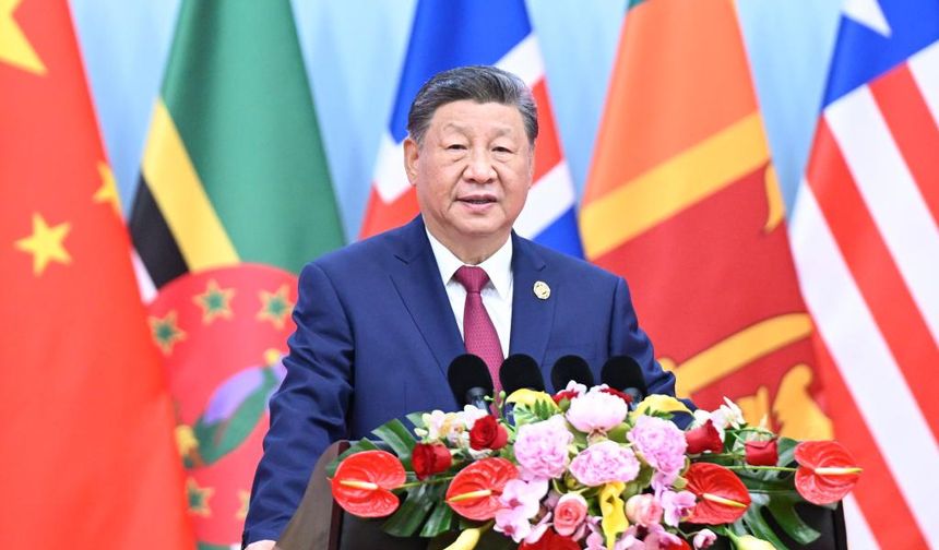 Xi puts forward proposals to advance women's all-round development