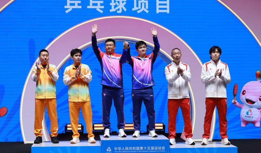 15. Çin Ulusal Oyunları'nda erkekler bireysel masa tenisi müsabakasında madalyalar sahiplerini buldu