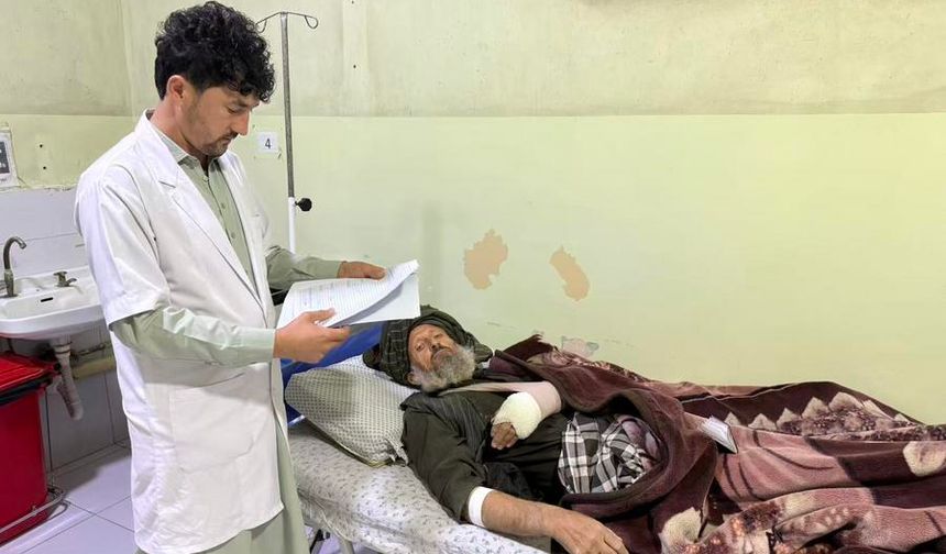 Afganistan'da 6,3 büyüklüğünde deprem: 24 ölü, 630 yaralı