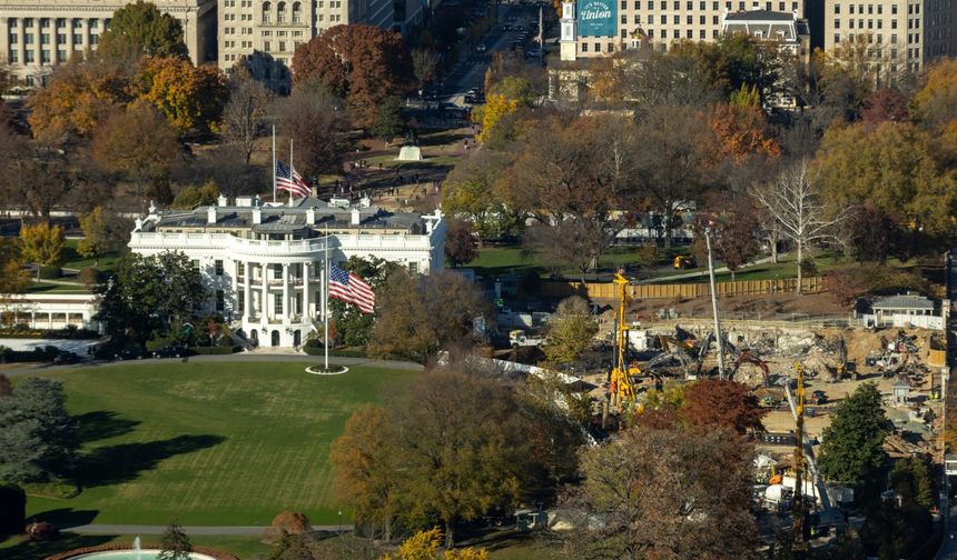 Beyaz Saray'da inşa edilecek balo salonu için hazırlıklar devam ediyor