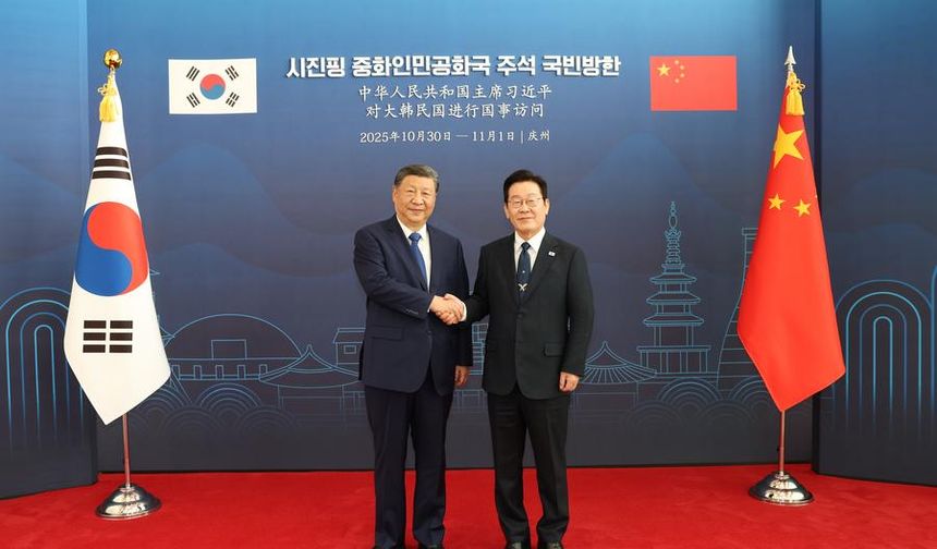 Çin Cumhurbaşkanı Xi, Güney Kore Devlet Başkanı Lee ile görüştü