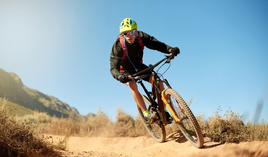 Namibya, dünyanın en uzun tek etaplı 24 saatlik dağ bisikleti yarışına ev sahipliği yapacak