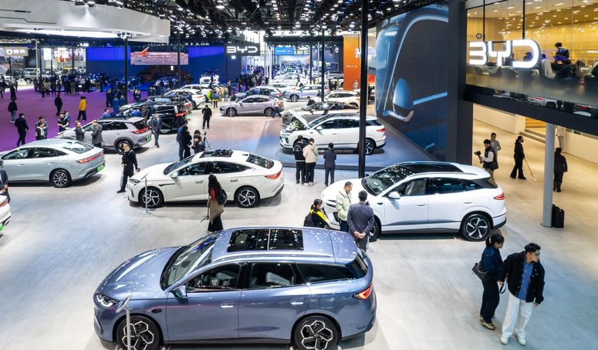 Çin'de düzenlenen 21. Changsha Uluslararası Otomobil Fuarı kapılarını ziyaretçilere açtı