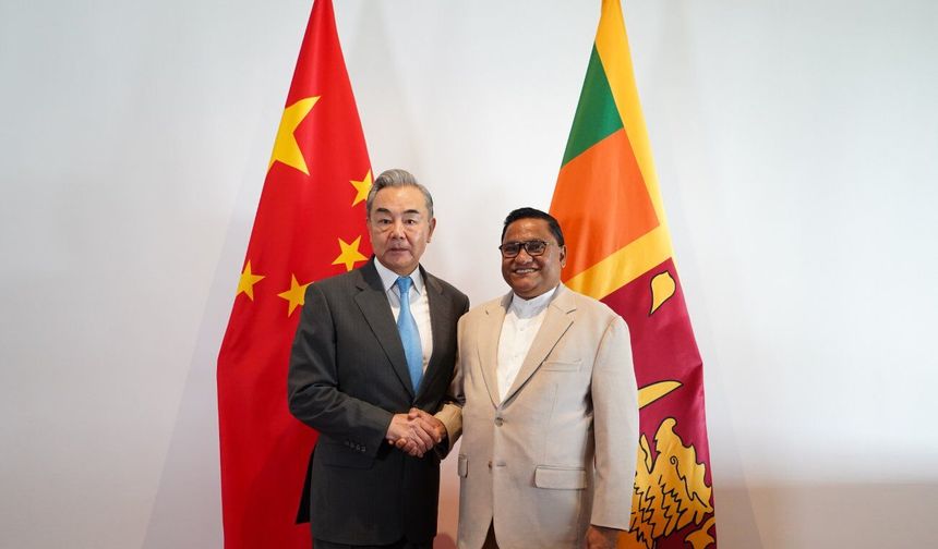 Çin Dışişleri Bakanı Wang, Sri Lankalı mevkidaşı Herath ile görüştü