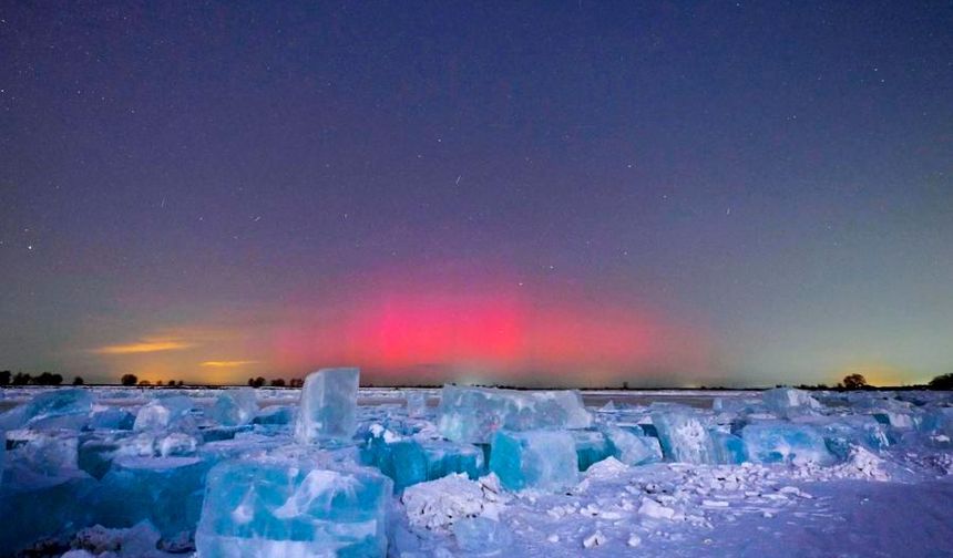 Çin'den tabloları aratmayan kuzey ışıkları manzaraları