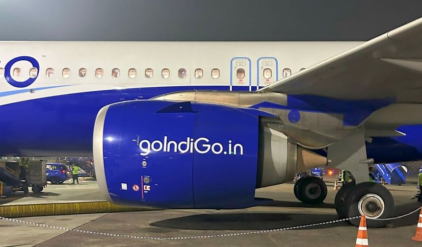 Hindistan'ın en büyük havayolu şirketi IndiGo'ya uçuş iptalleri nedeniyle 2,45 milyon dolar ceza