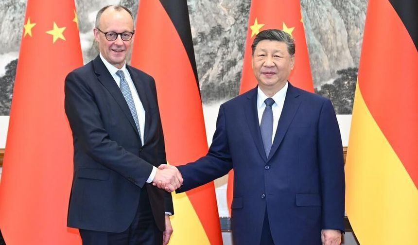 Çin Cumhurbaşkanı Xi, Almanya Başbakanı Merz ile görüştü