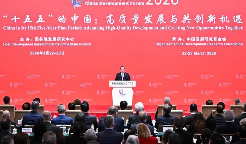 Çin Başbakanı: Belirsizliğin arttığı dünyada fırsat yaratma ve adil rekabet daha da önem kazandı