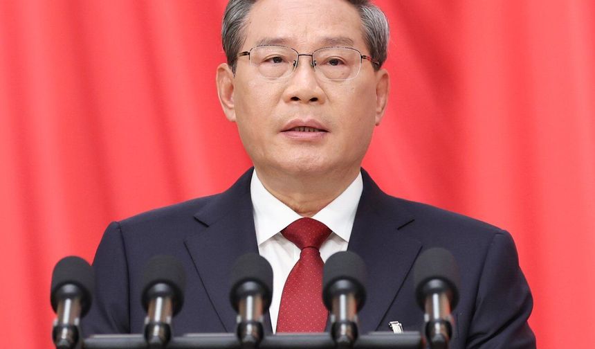 Çin Başbakanı Li, hükümet çalışma raporunu Ulusal Halk Kongresi'ne sundu