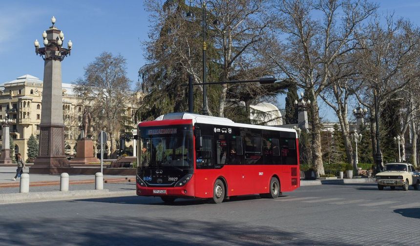 Çin menşeli 230'dan fazla otobüs Azerbaycan'ın Gence kentinde hizmete başladı