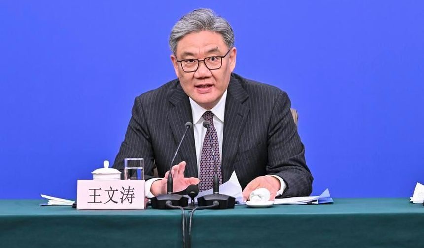 Çin Ticaret Bakanı, BASF, Volkswagen ve Bosch şirketlerinin üst düzey yöneticileri ile görüştü